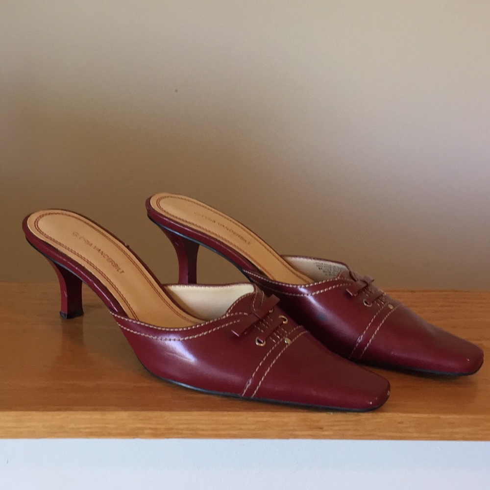 Gloria Vanderbilt mules